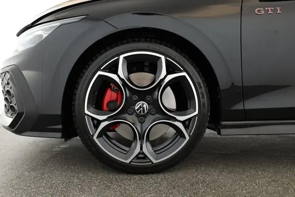 vw-golf-gti-dsg-black-felge